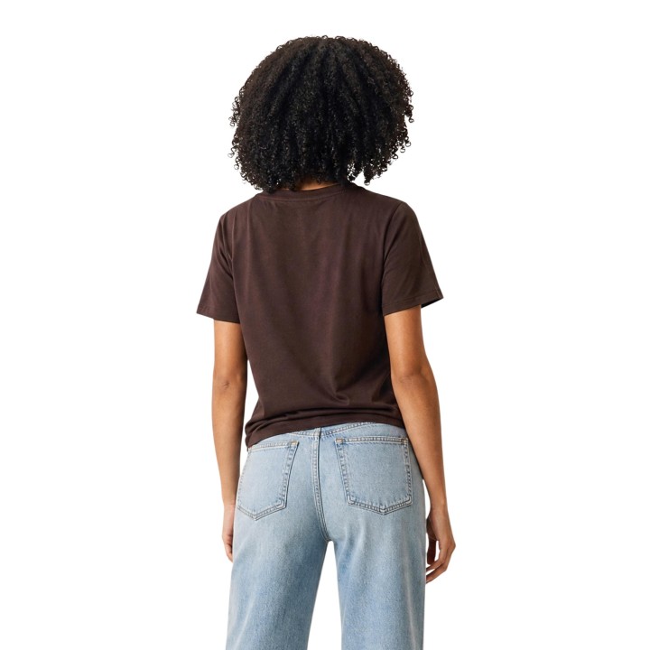 Only camiseta blanca de mujer 15373449 vista posterior con modelo