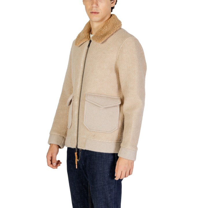 Hydra Clothing chaqueta de hombre beige de borreguito vista tres cuartos