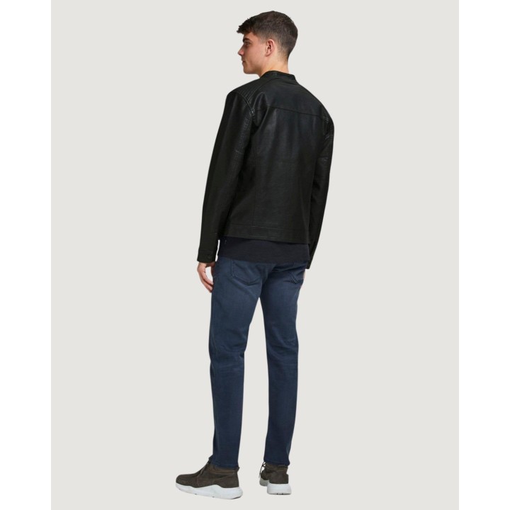 Jack Jones chaqueta de hombre negra 12182461 vista de tres cuartos