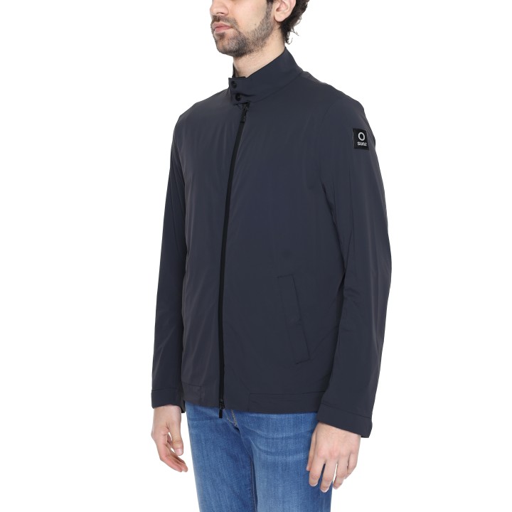 Chaqueta Suns de hombre negra Barra Strech GBS41011U vista tres cuartos
