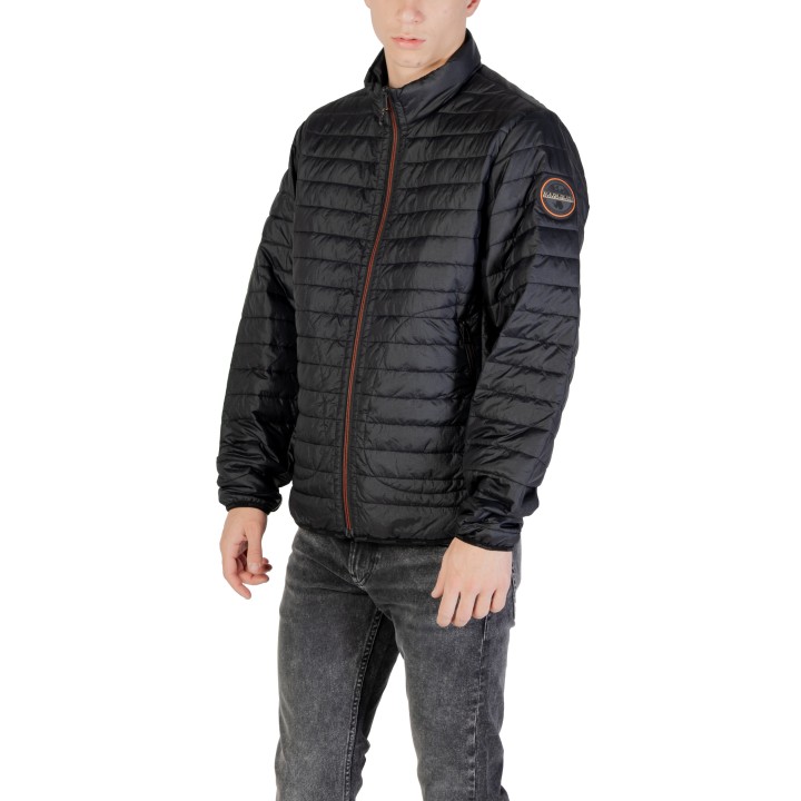 Chaqueta Napapijri A-AMIATA NP0A4ICT para hombre negra vista de tres cuartos