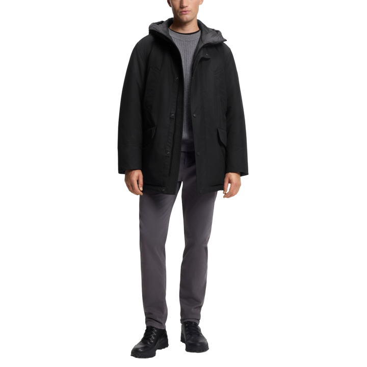 Chaqueta Boss Osiass1 negra de hombre vista de tres cuartos