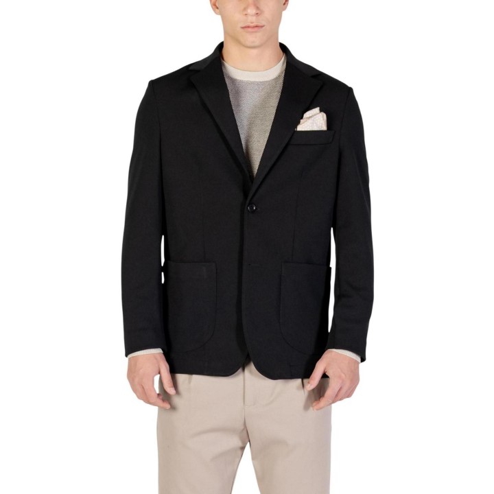 Blazer negro de hombre YOS GMI - T/103 en vista frontal