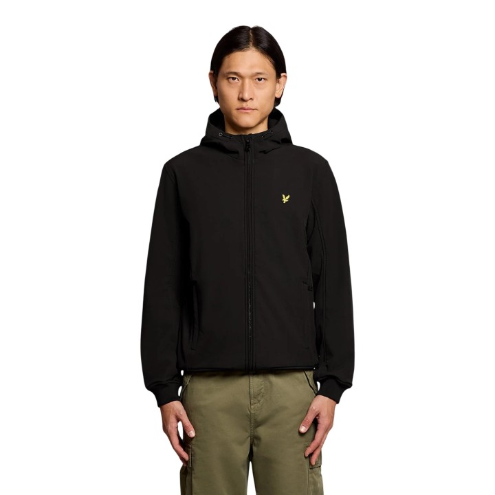 Lyle & Scott parka softshell negra de hombre JK2110V en vista frontal