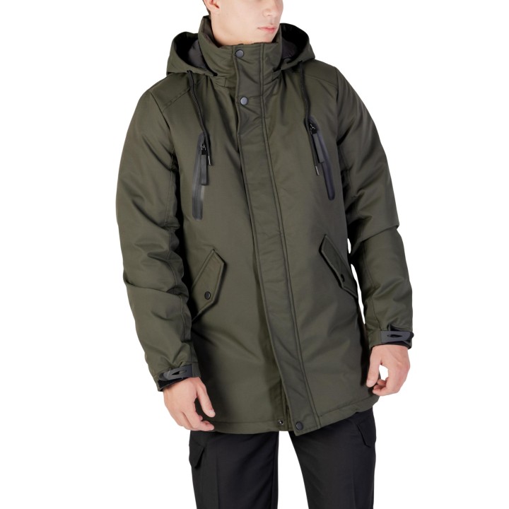Hydra Clothing chaqueta de hombre verde oscuro vista frontal de tres cuartos