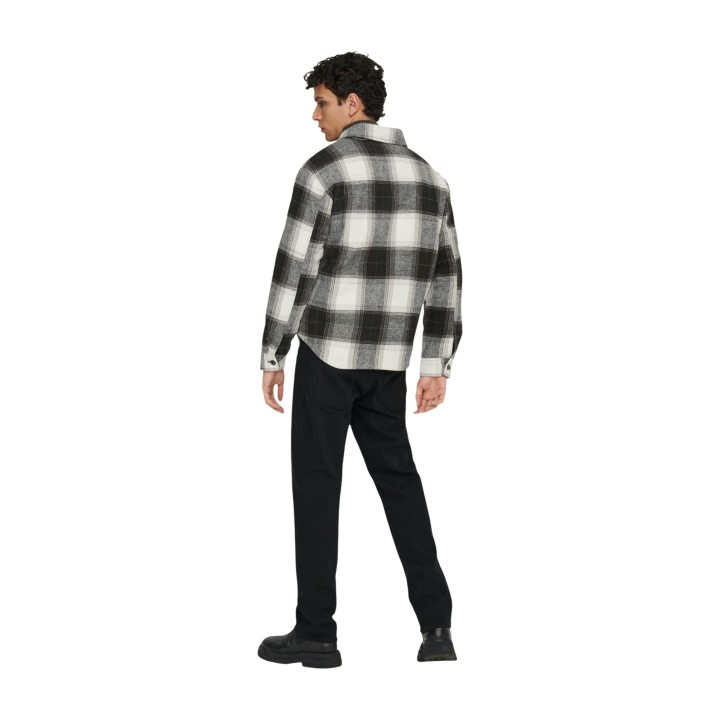 Only & Sons chaqueta overshirt de hombre negra de cuadros vista posterior