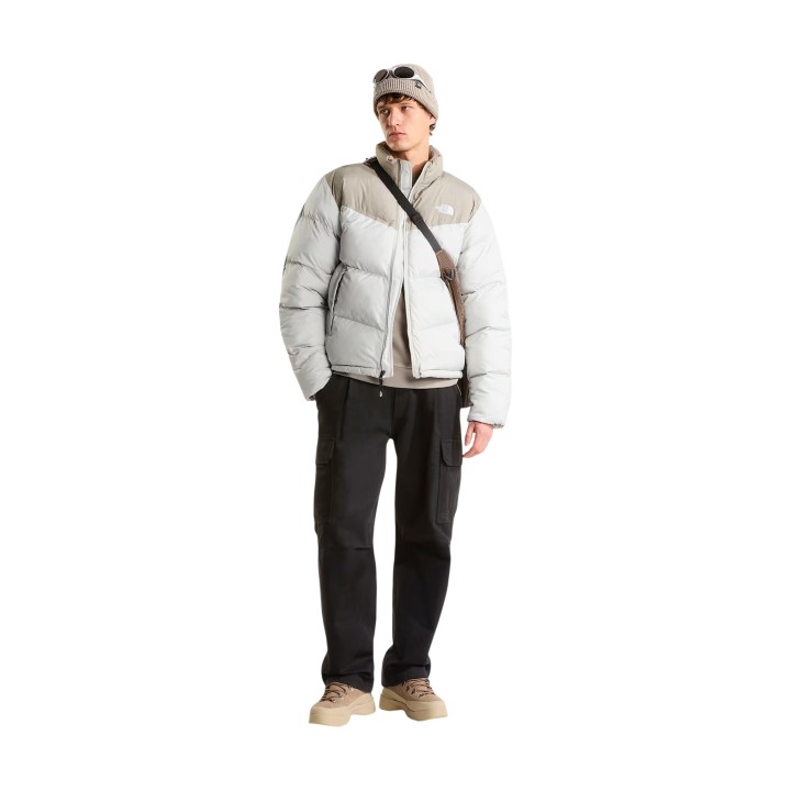 Chaqueta de hombre The North Face M Saikuru NF0A853I color crema vista de tres cuartos