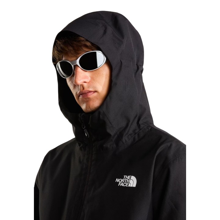 The North Face chaqueta de hombre negra M Quest Tri detalle de capucha y logo
