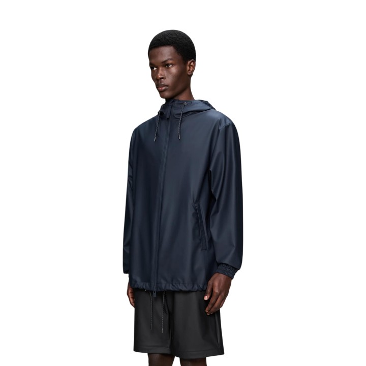 Rains Storm Breker W3 chaqueta unisex 18370 azul oscuro vista tres cuartos frontal
