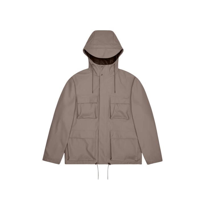 Rains chaqueta taupe Pocket Jcket W3 UNISEX 12210 vista frontal en detalle