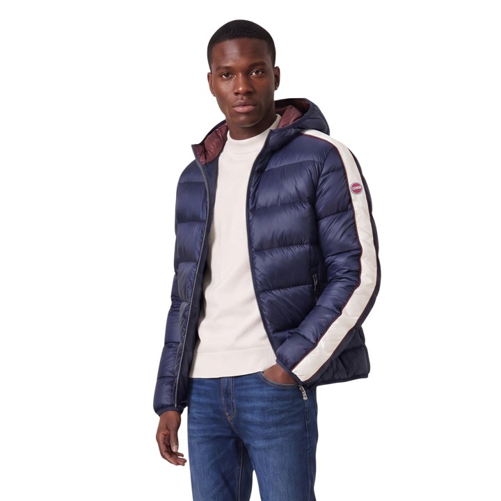 Colmar Originals chaqueta acolchada azul para hombre con capucha vista de tres cuartos