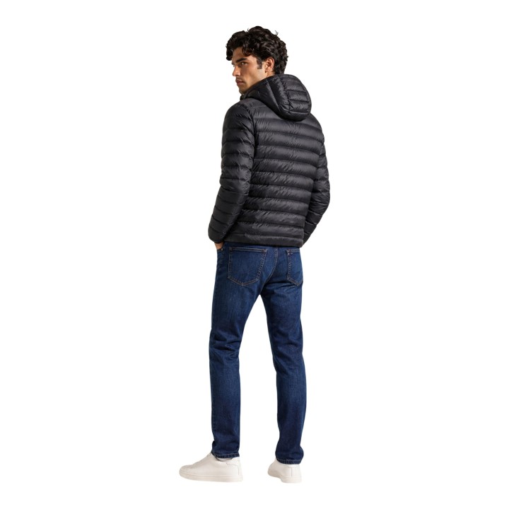 Tommy Hilfiger chaqueta acolchada negra de hombre con capucha vista posterior