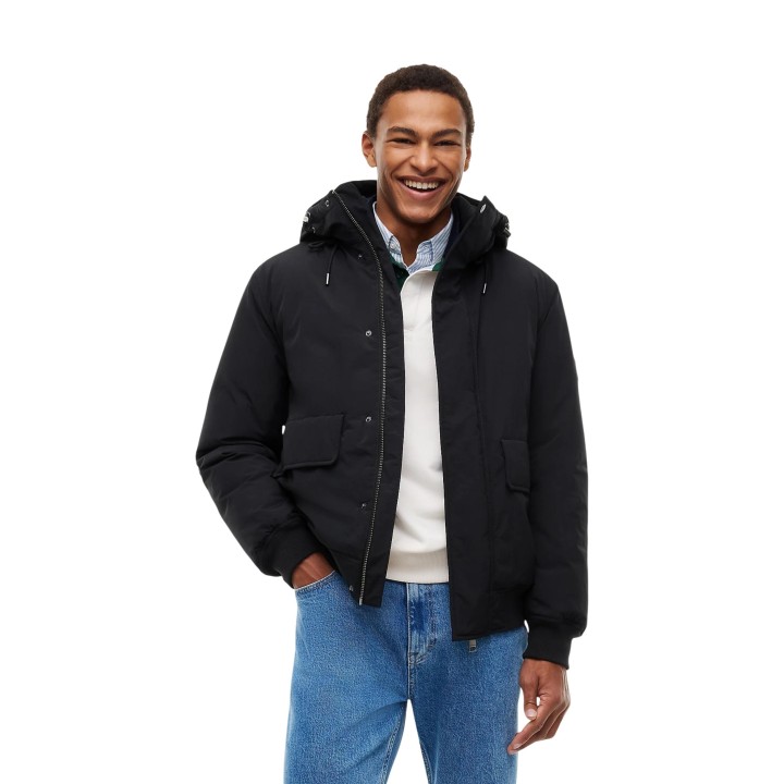 Chaqueta negra de hombre Tommy Hilfiger Jeans TJM City Ready Bombe vista frontal