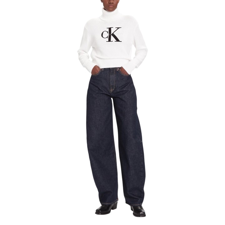Jersey blanco de chenilla para mujer Calvin Klein Jeans vista frontal completa