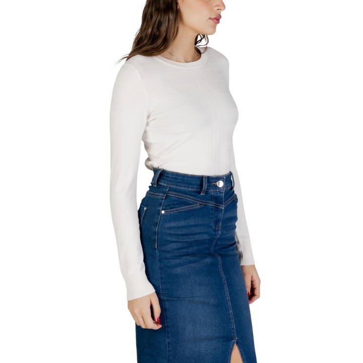 Jersey de mujer Morgan De Toi 261-MENTA color marfil vista tres cuartos