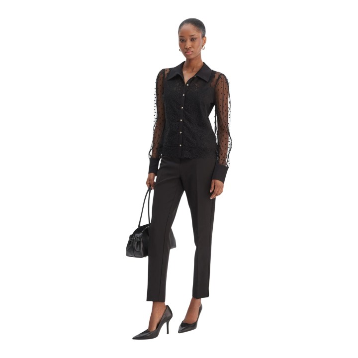 Detalle frontal del jersey negro de mujer Morgan De Toi 261-TMUSIC con encaje y tul