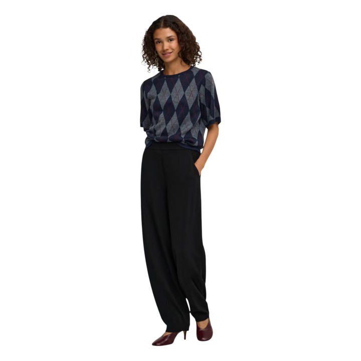 Jersey de punto azul para mujer Jacqueline de Yong vista frontal de tres cuartos
