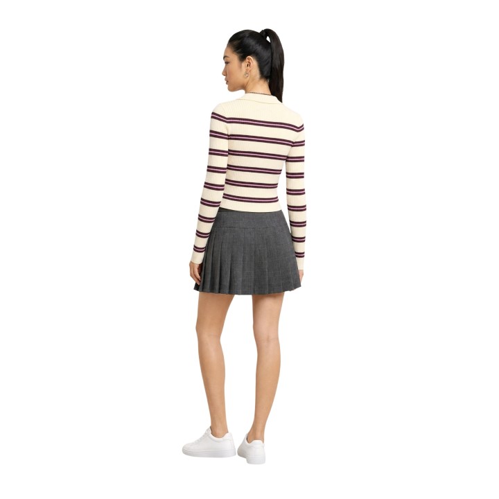 Jersey de punto Only para mujer en marfil a rayas vista posterior tres cuartos