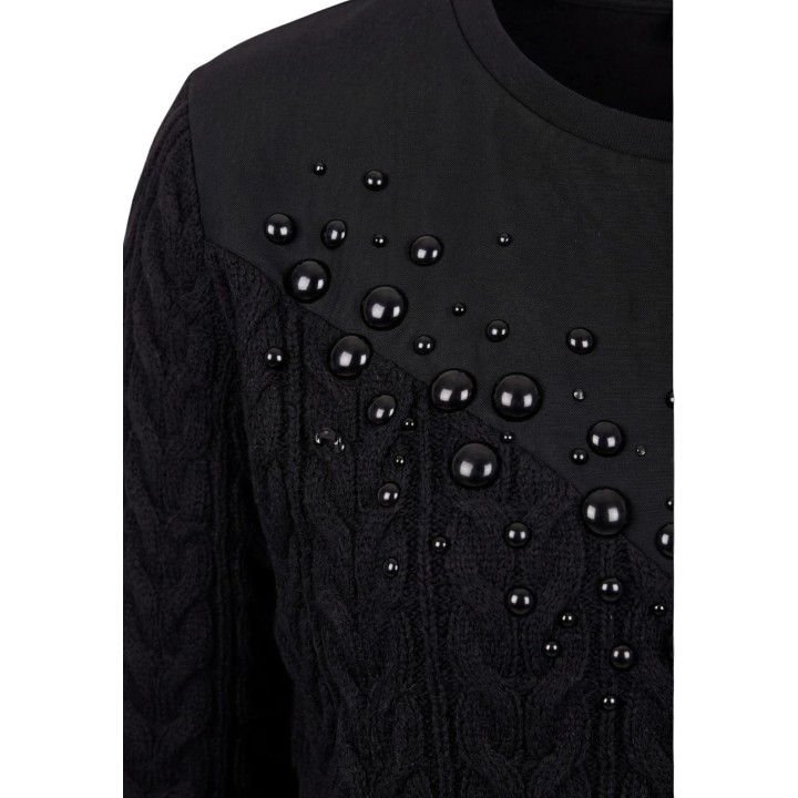 Detalle frontal del jersey negro de mujer Liu-Jo TF6187 MA25S