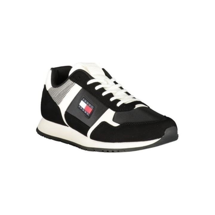 Zapatillas negras de polyester para hombre Tommy Hilfiger vista lateral con detalles contrastados y logo