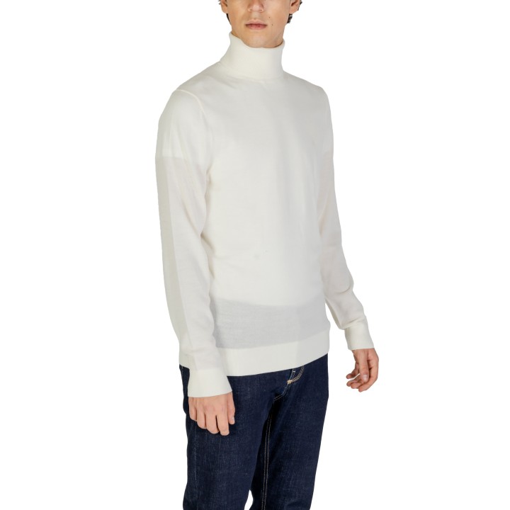Calvin Klein Jeans jersey de cuello alto para hombre color sour cream de lana vista de tres cuartos