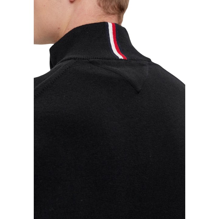 Tommy Hilfiger cárdigan negro de hombre detalle posterior del cuello