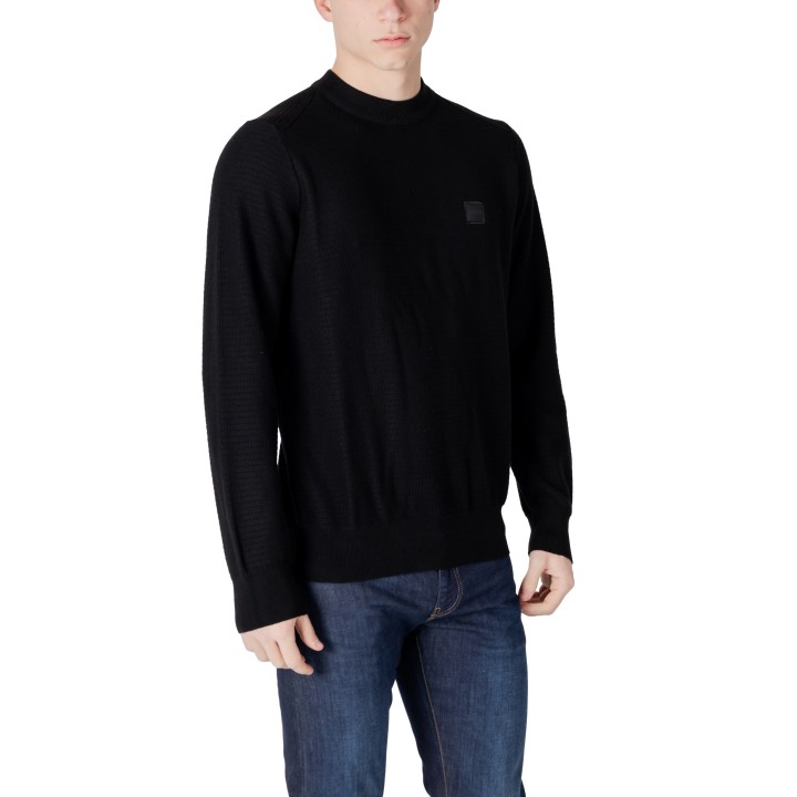Jersey Boss de hombre negro vista tres cuartos frontal