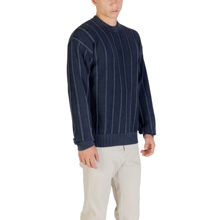 Boss jersey de punto azul oscuro para hombre vista de tres cuartos