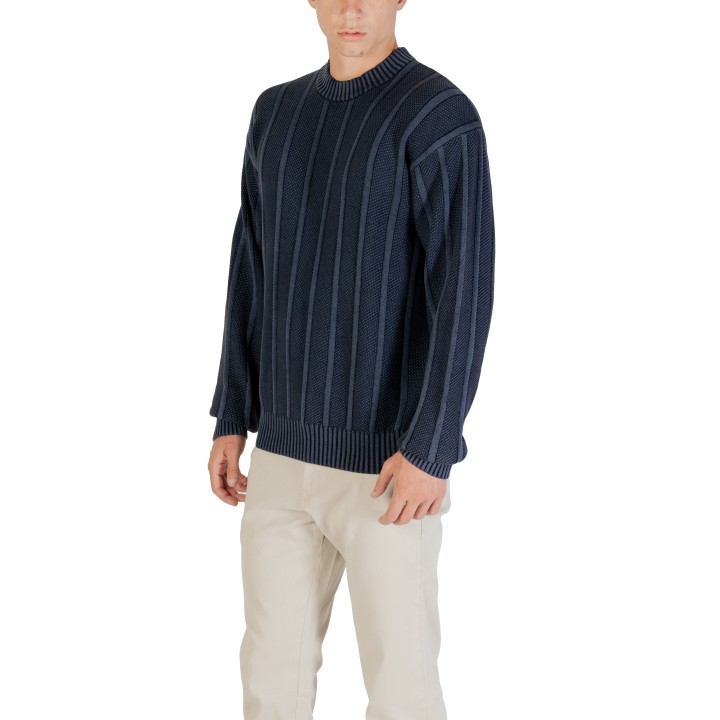 Boss jersey de punto azul oscuro para hombre vista de tres cuartos