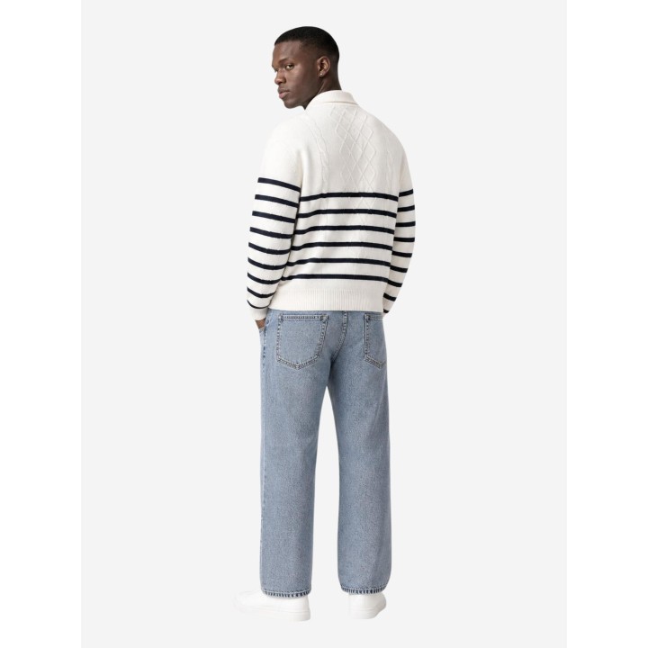 Tommy Hilfiger Jeans cárdigan de hombre blanco vista posterior en modelo