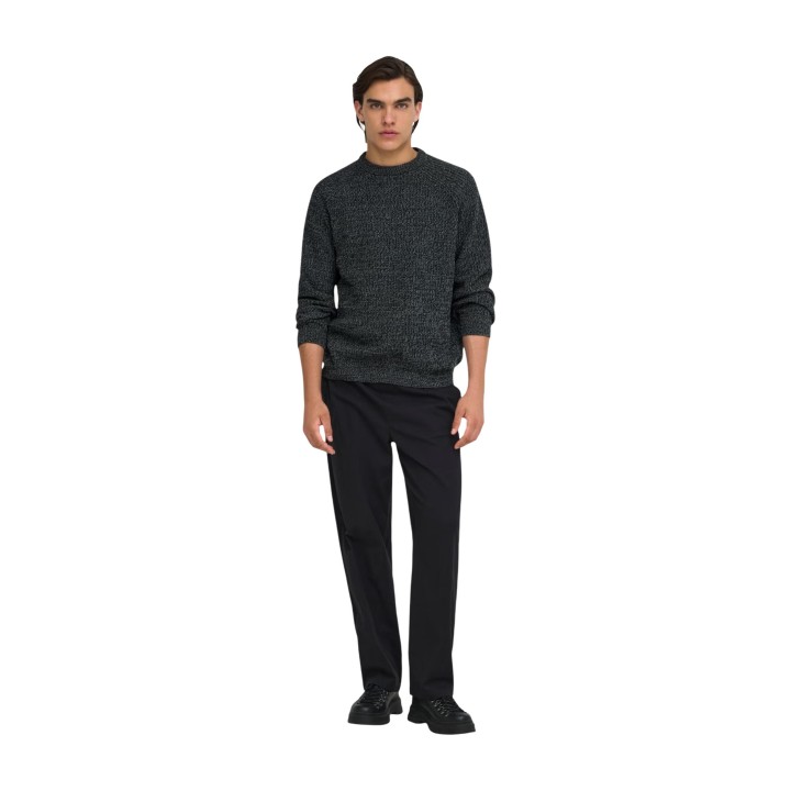 Only & Sons jersey de hombre negro Onsjoin Rlx Ls Raglan Knit vista tres cuartos frontal