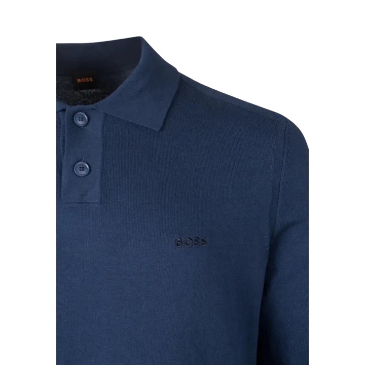 Detalle del cuello y logo de Boss jersey azul de hombre Asac PL 50531553