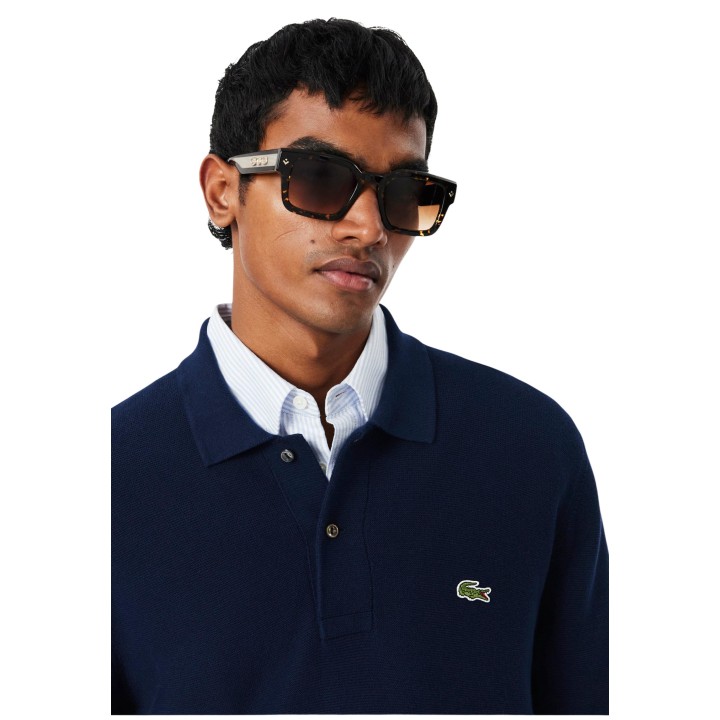 Detalle frontal del jersey azul Lacoste de hombre AH9904