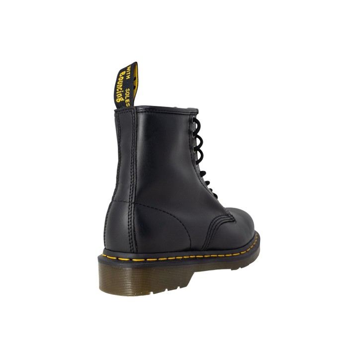 Bota Dr. Martens 1460 Nappa negra de mujer vista posterior de tres cuartos
