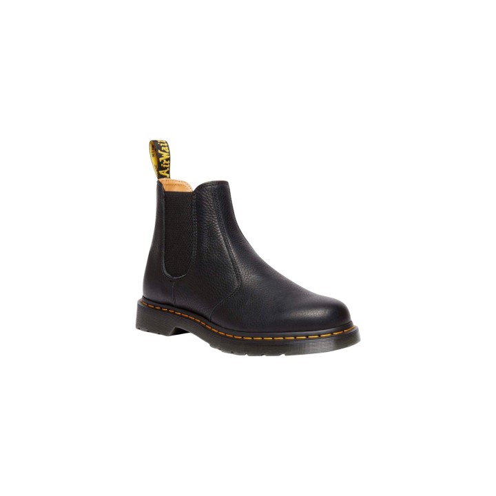 Dr. Martens 2976 Virginia 30698001 para mujer botín negro de cuero vista tres cuartos