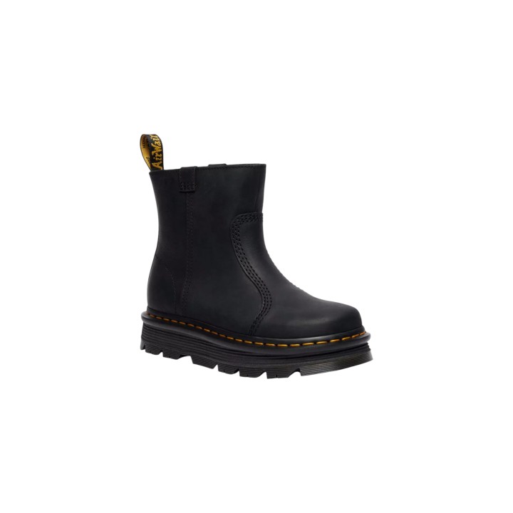 Dr. Martens Zebzag Rigger Wyoming 42662001 para mujer negra de cuero vista tres cuartos
