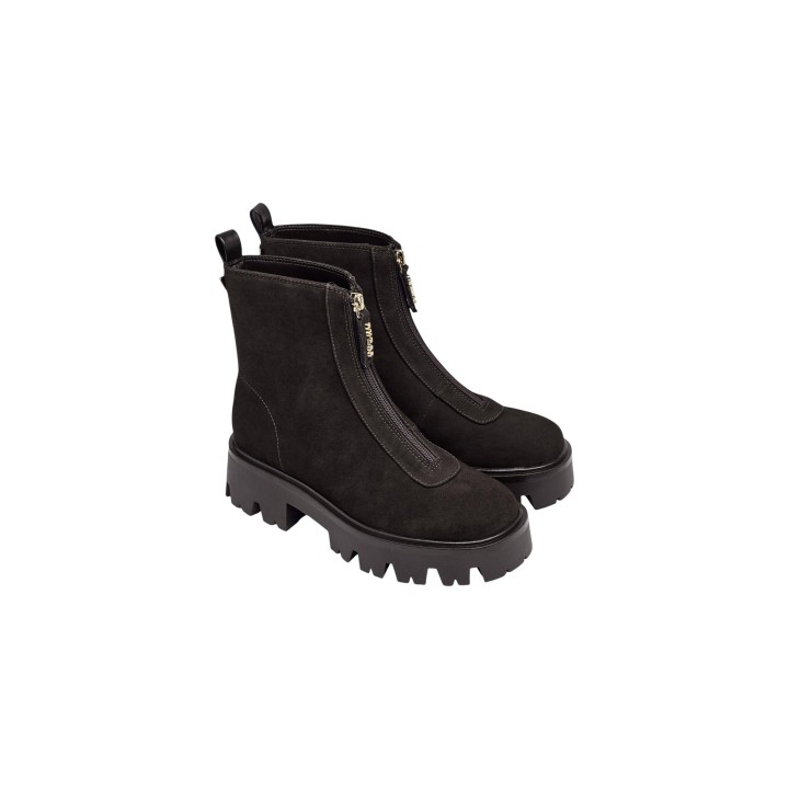 Pareja de botines Guess Ryyan para mujer en marrón oscuro vista de tres cuartos