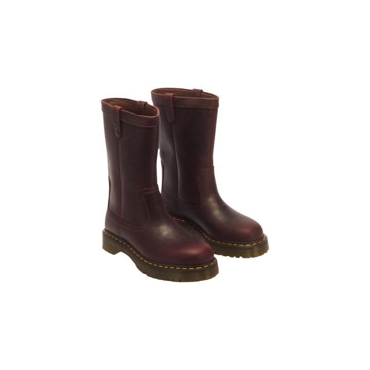 Dr. Martens Anistone Pull On Crazy Horse 43168600 botas de mujer burdeos vista de tres cuartos