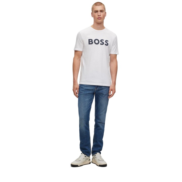 Camiseta Boss blanca para hombre vista frontal con logo