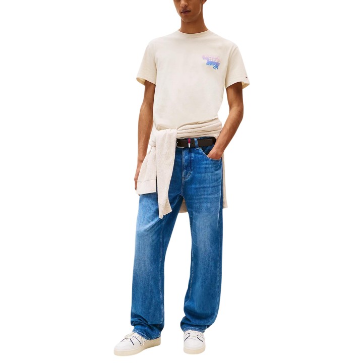 Tommy Hilfiger Jeans camiseta de hombre beige DM0DM21589 vista de tres cuartos