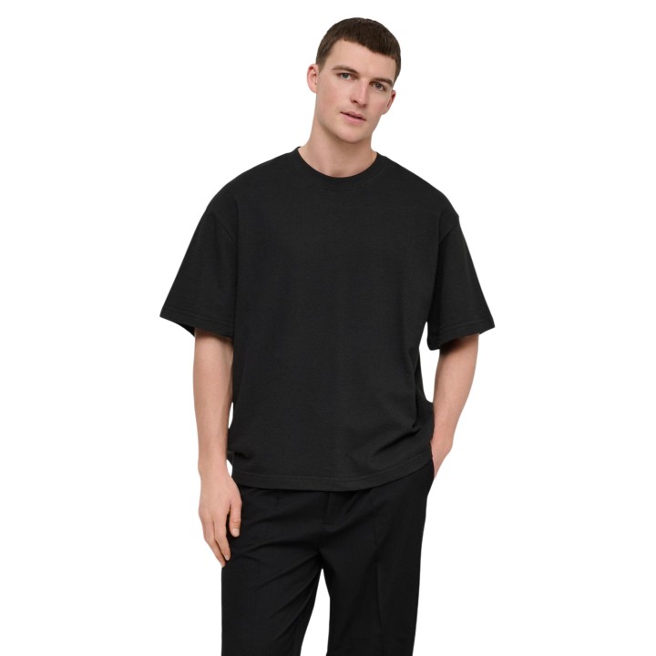 Only & Sons camiseta de hombre negra Onslenny Ovz vista frontal