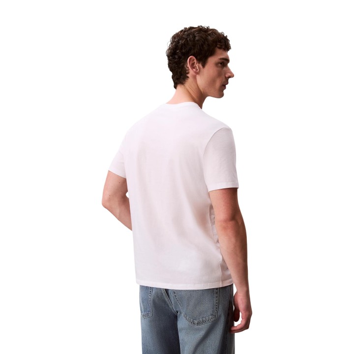 Camiseta blanca de hombre Calvin Klein Jeans LV04RB866G detalle frontal del logo