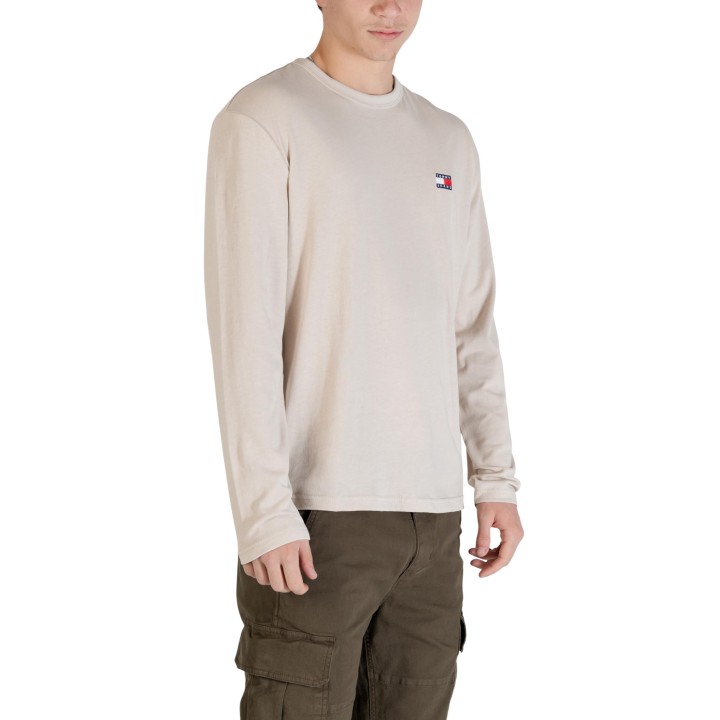 Camiseta de hombre Tommy Hilfiger Jeans beige de manga larga vista de tres cuartos