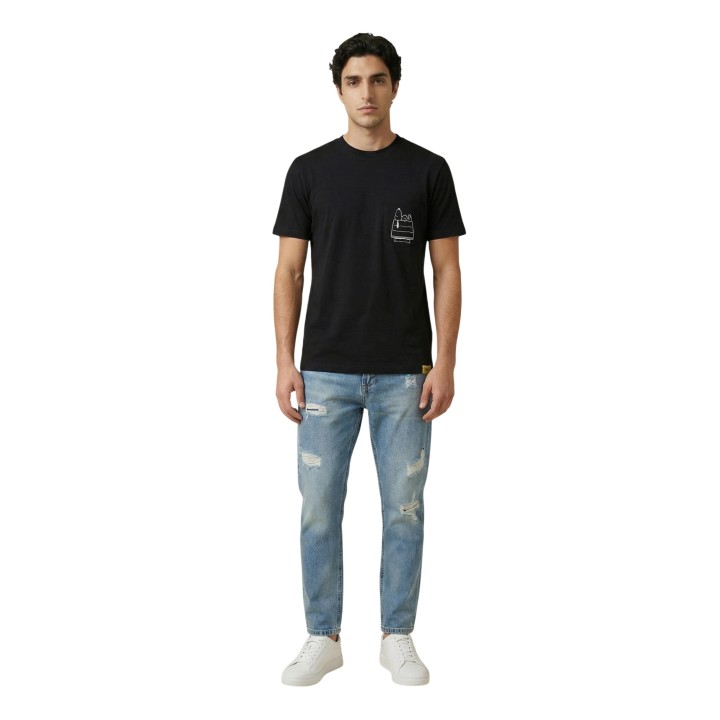 Only & Sons camiseta de hombre negra 22038044 en vista frontal completa