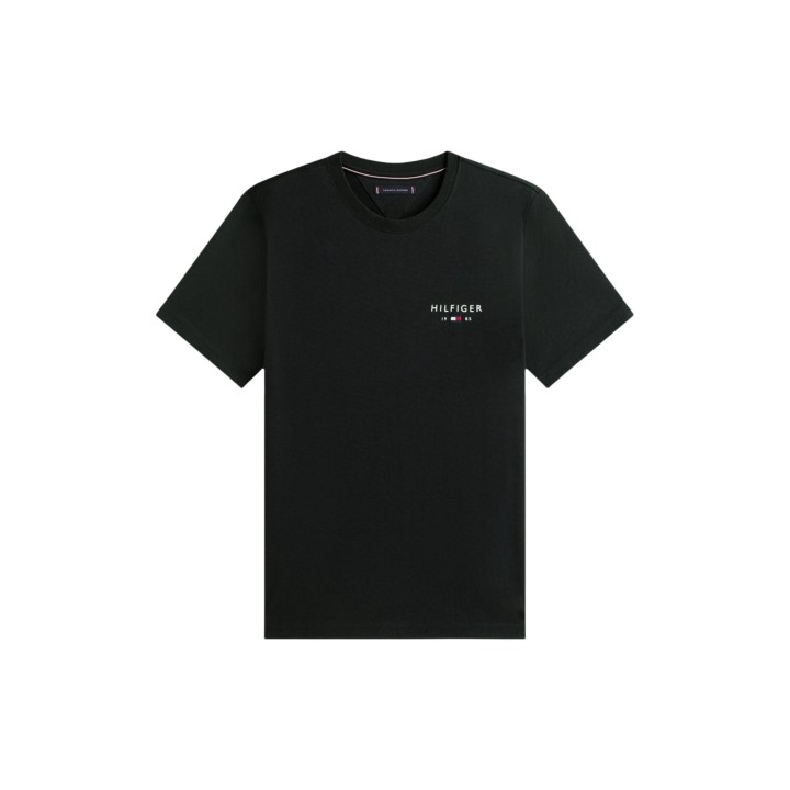 Camiseta negra de hombre Tommy Hilfiger Jeans en detalle frontal