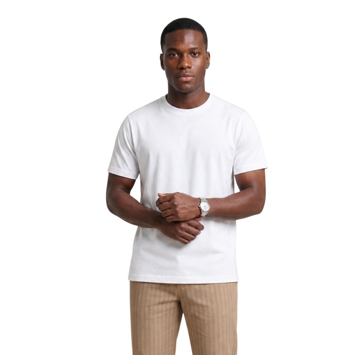 Camiseta Hydra Clothing para hombre blanca vista frontal