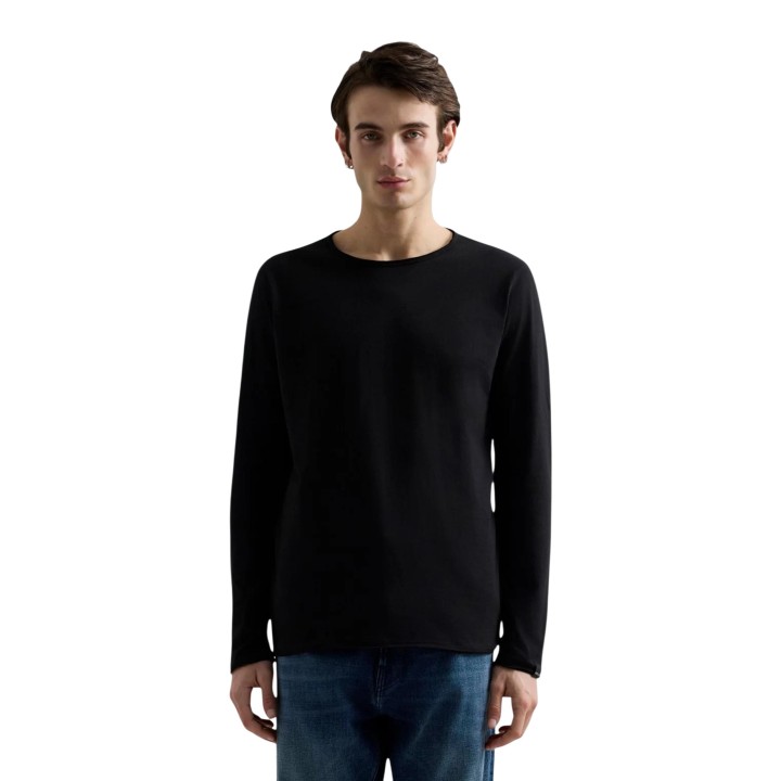 Replay camiseta de hombre negra Basic Jersey 30/1 M3592A.000.2660 vista frontal