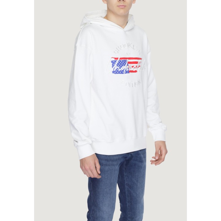 Sudadera Underclub para hombre blanca con capucha 24EUC80080 vista tres cuartos