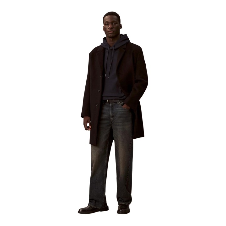 Calvin Klein Jeans sudadera negra con capucha para hombre vista de tres cuartos