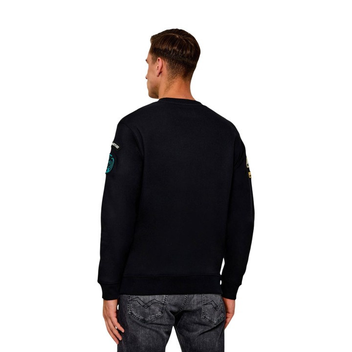 Sudadera de hombre Replay negra con parches vista posterior